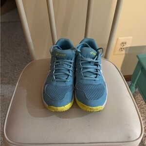 ASICS Women’s Blue and Yellow Sneakers